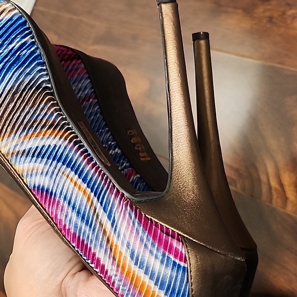 Platform heels - Picture 5 of 7